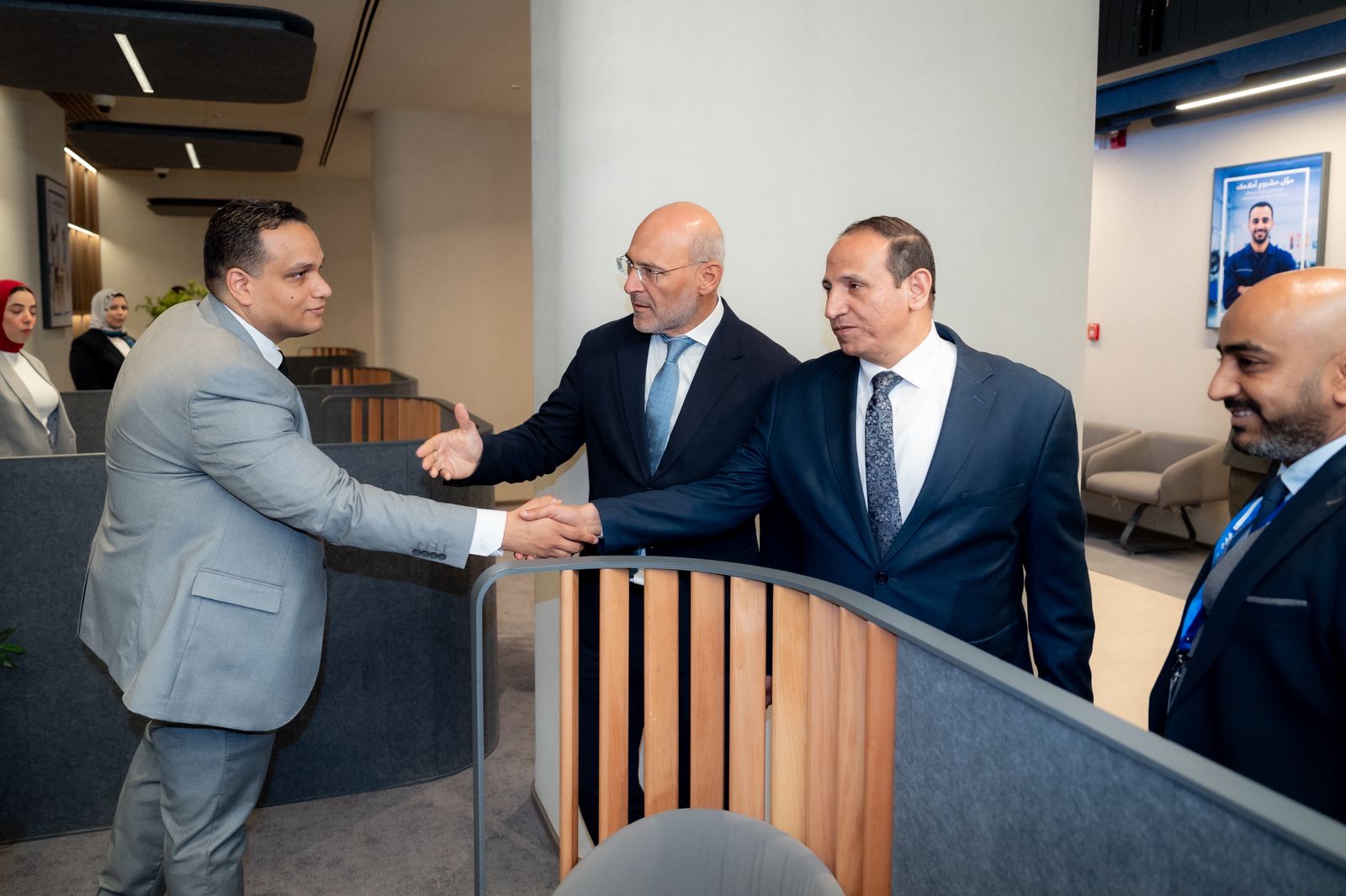 بنك قناة السويس يعزز تواجده في صعيد مصر بافتتاح أحدث فروعه بمحافظة سوهاج