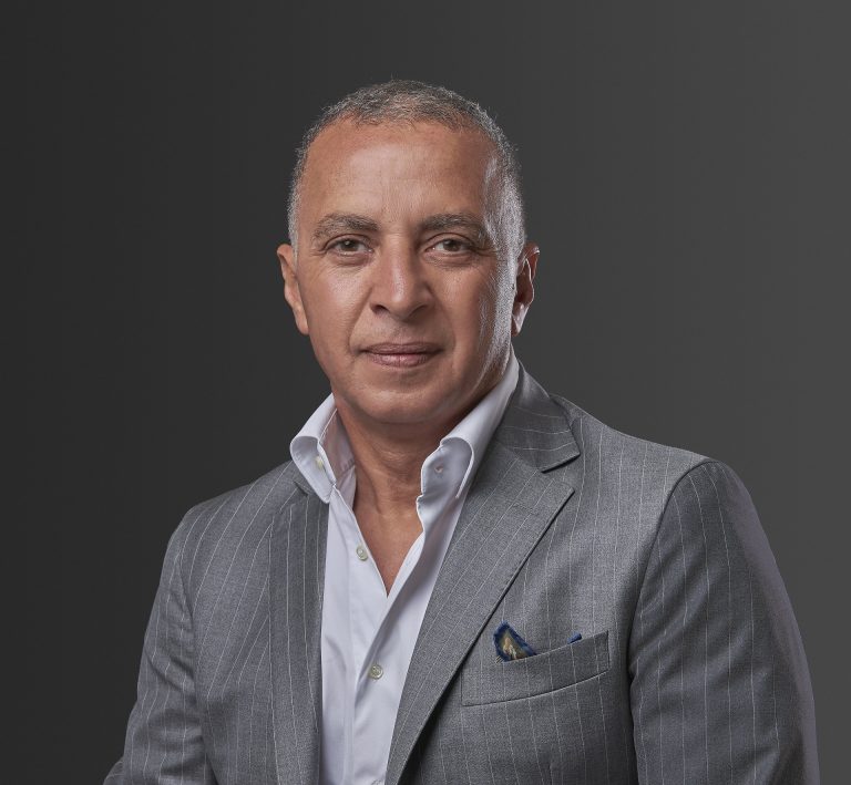 أحمد السويدي الرئيس التنفيذي والعضو المنتدب لمجموعة السويدي إليكتريك