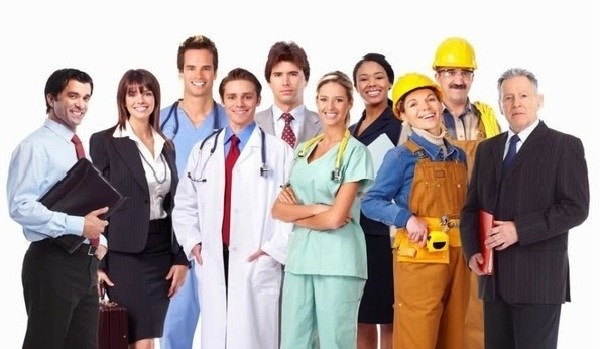 طريقك نحو المستقبل.. كيف تقتنص نصيبك من 4435 فرصة عمل أطلقتها وزارة العمل في 7 محافظات؟ فرص عمل، النافذة الإخبارية