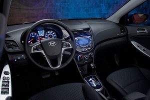 مقارنة بين هيونداي اكسنت RB وسوزوكي سويفت ديزاير هيونداي اكسنت، النافذة الإخبارية