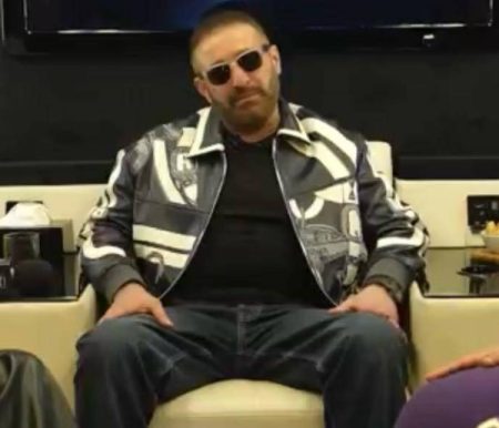 أحمد السقا، النافذة