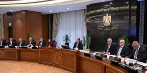 اجتماع مجلس الوزراء، النافذة