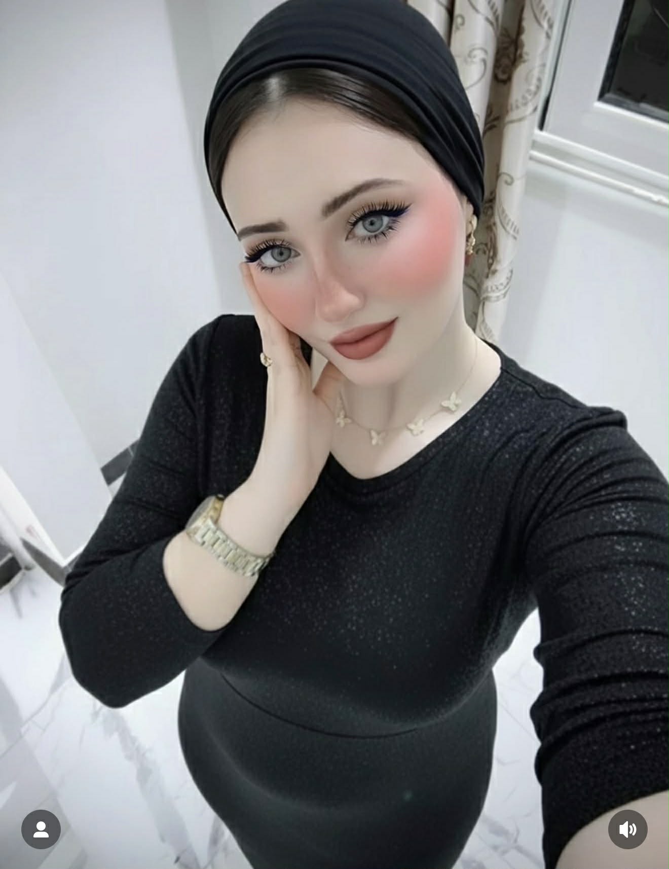 بلاغات وتصريحات متبادلة.. جدل واسع بعد ادعاء بلوجر زواجها سرًا من حارس الأهلي محمد الشناوي