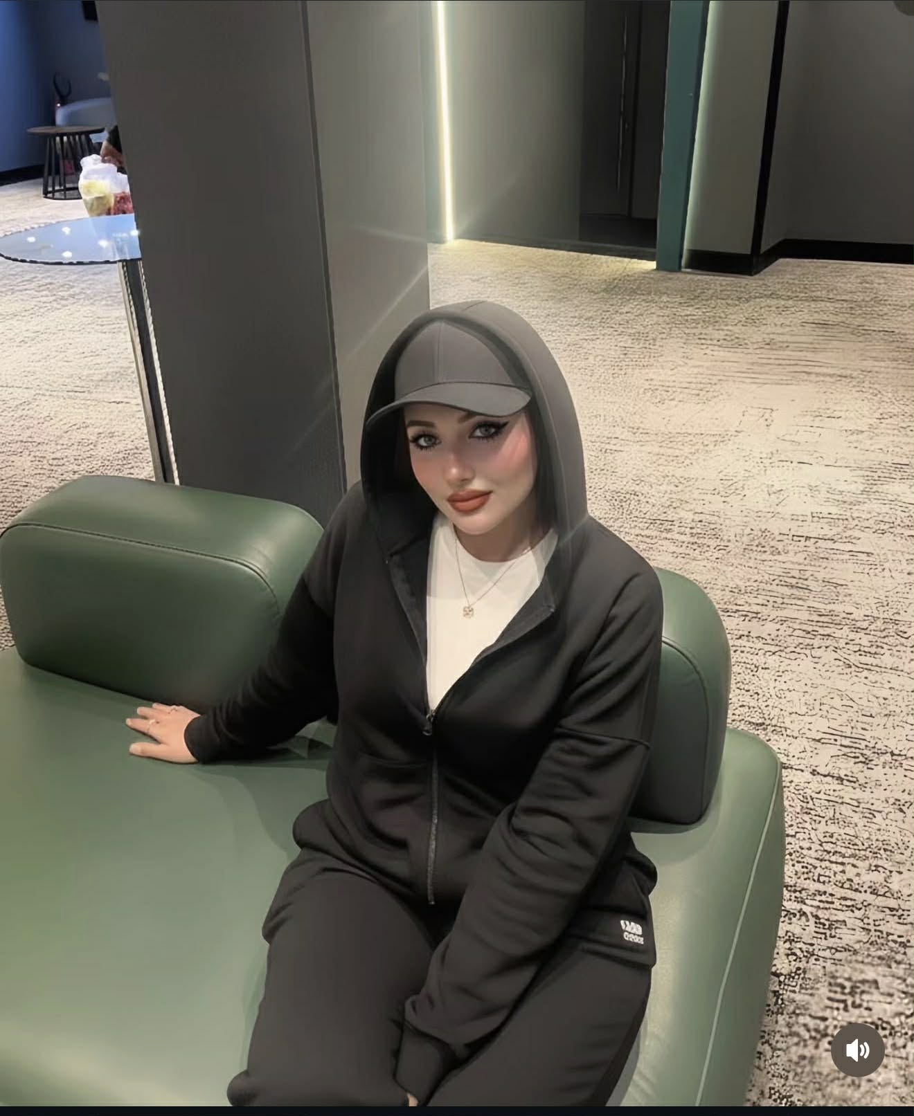 بلاغات وتصريحات متبادلة.. جدل واسع بعد ادعاء بلوجر زواجها سرًا من حارس الأهلي محمد الشناوي