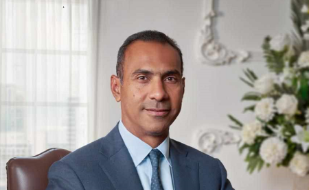 عاكف المغربي الرئيس التنفيذي والعضو المنتدب لبنك قناة السويس، النافذة