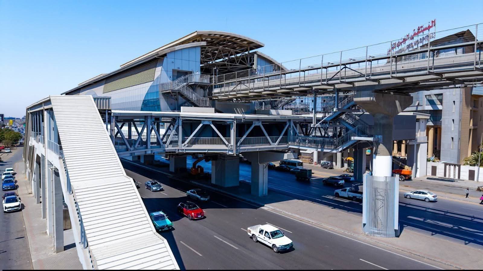 بشرى للمصريين في العيد.. الرئيس السيسي يفتتح "مونوريل شرق النيل" بطول 56.5 كم (التفاصيل الكاملة)