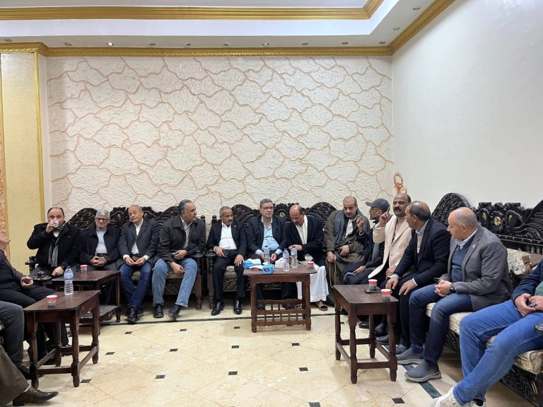 مناقشة تطوير طريق أسيوط الجديدة، النافذة