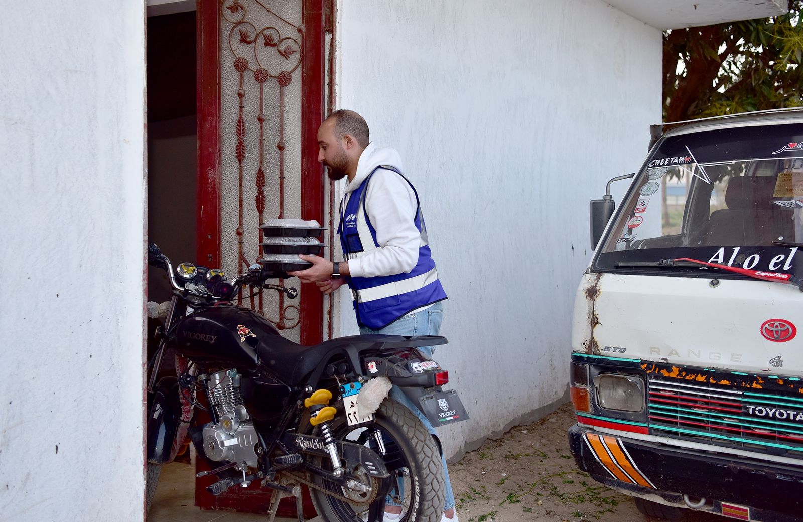 تحت رعاية البنك المركزي.. بنك قناة السويس يوقع بروتوكول تعاون مع «مؤسسة صنّاع الحياة مصر» لتوزيع 200 ألف وجبة بالجيزة