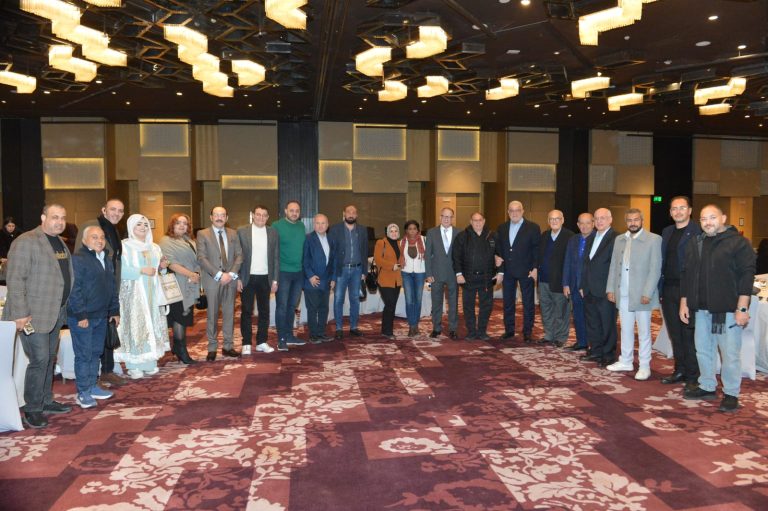 بفندق سميراميس.. "إيهاب عبد العال" يجمع قادة السياحة والإعلام في سحور رمضاني لتعزيز التعاون القطاعي