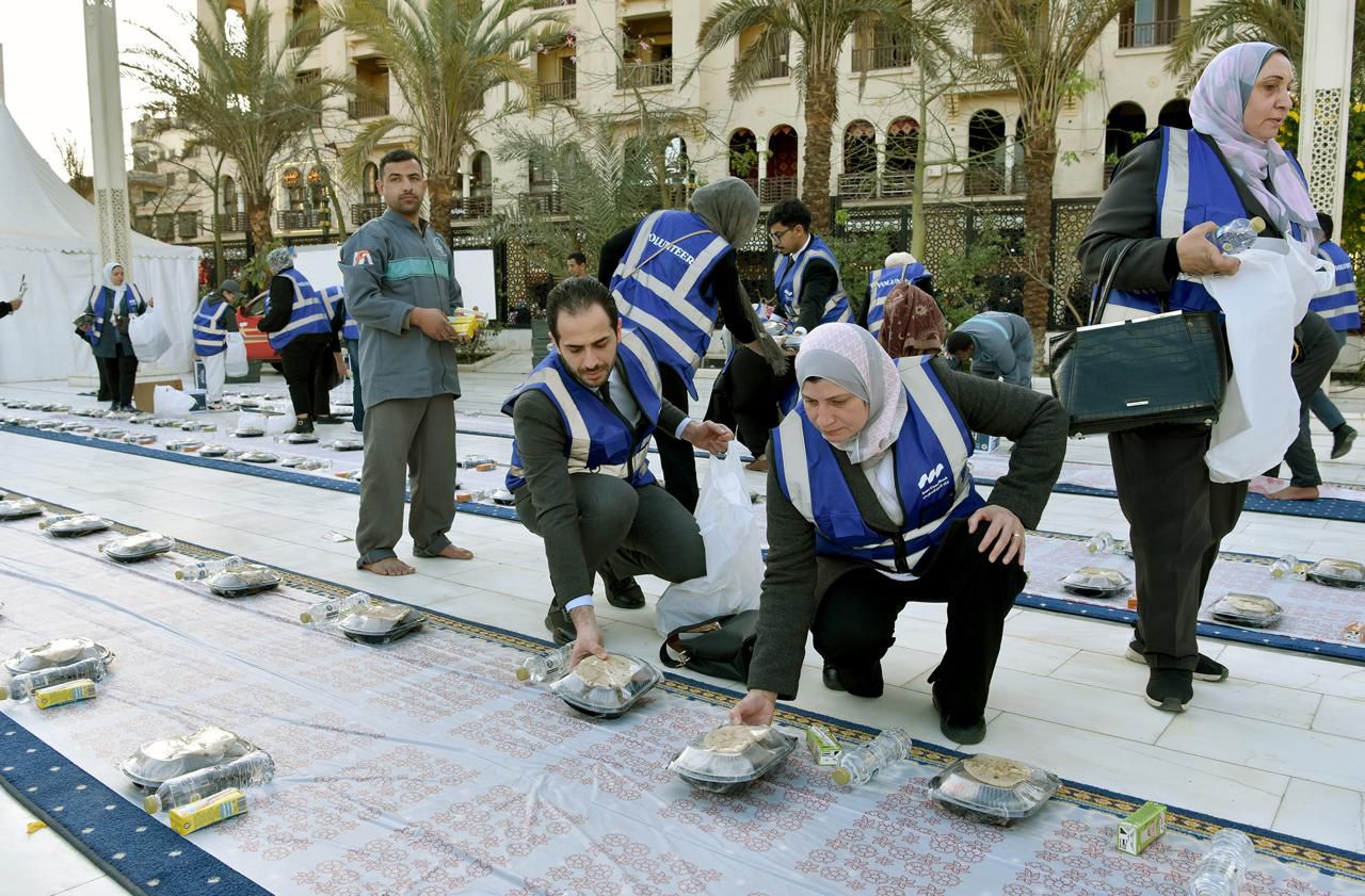بنك قناة السويس يشارك في مبادرة إفطار صائم بتكية آل البيت لتوفير 11.7 ألف وجبة ضمن جهوده المجتمعية في رمضان