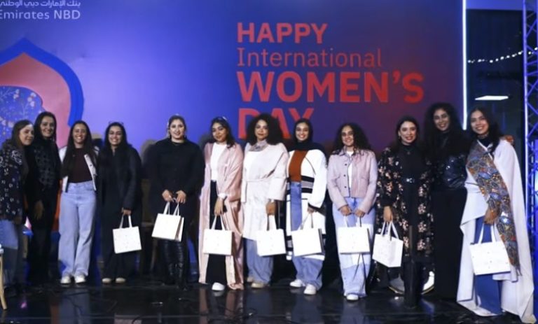 بنك الإمارات دبي الوطني يُكرم ملهمات “يوم المرأة العالمي” بفعالية Give to Gain احتفالية بنك الإمارات دبي الوطني، النافذة