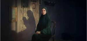 مسلسل حكاية نرجس، النافذة